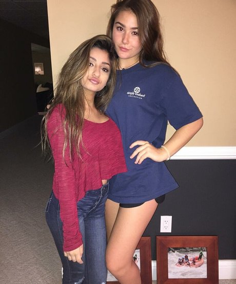 Alina M actriz erótica imágenes