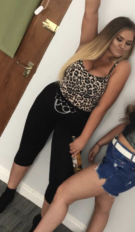 Brittany T actriz adulta galerías