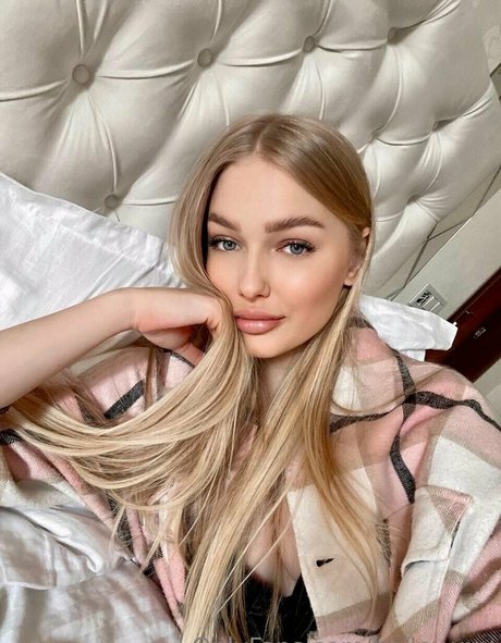 hailey xxx art de star du porno img