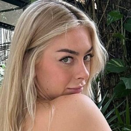 ashleycherry18 estrella libre galería