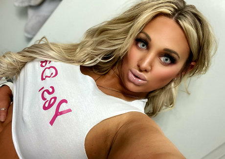 sexxystarr77 estrella porno atractiva galerías