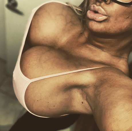 sexxystarr77 jolie actrice img