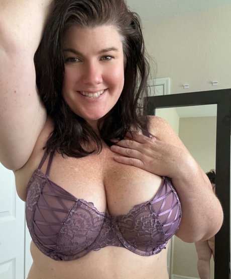 Crystal McBootay actrice parfaite img