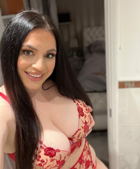 JasmineJamesx model free picture