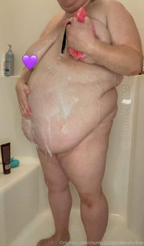 chunky3232goddessforfree hot model picture