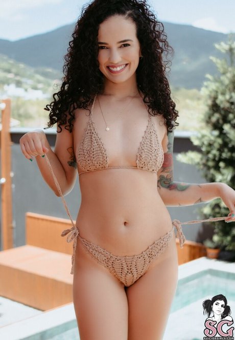 Mari Curly Suicide nice actress images