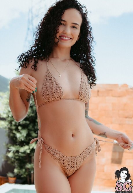 Mari Curly Suicide hd pornstar galleries