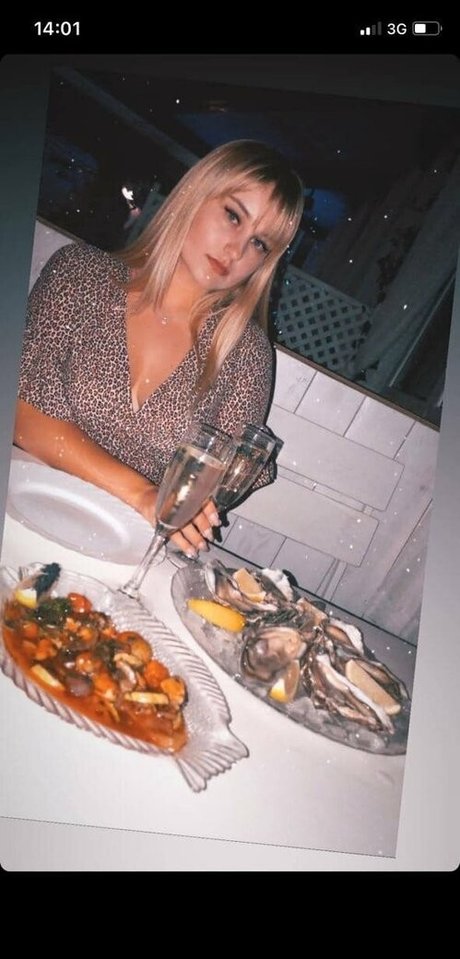 mari lovee free actriz adulta galerías