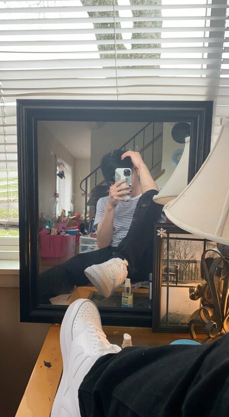 boytwinkjay21 haut modèle img