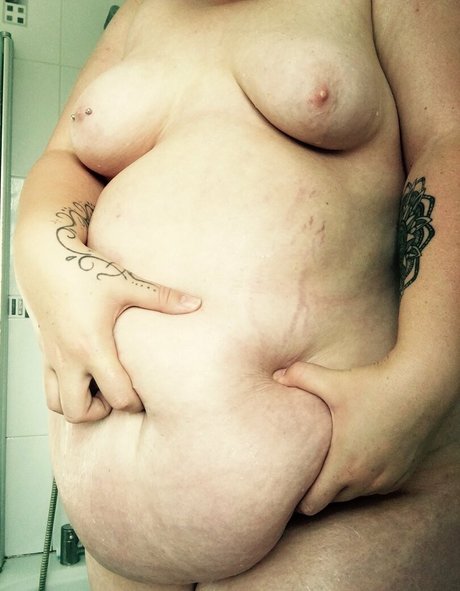 chubbycupcake star high quality photo