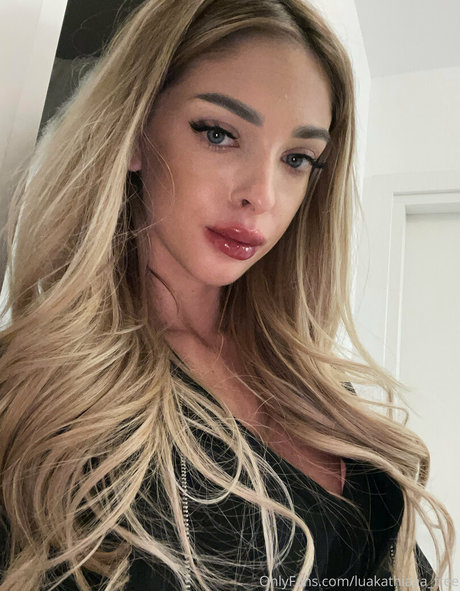 luakathiaaa free model pics