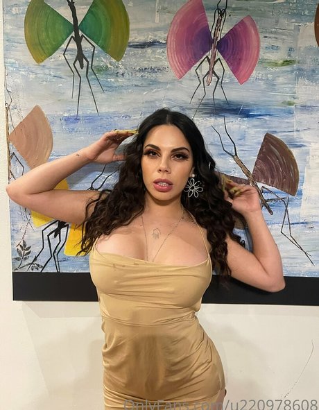 lizbethoficial estrella porno atractiva foto