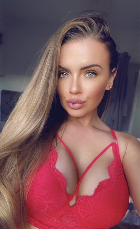 aradia xfiento modèle joli galerie