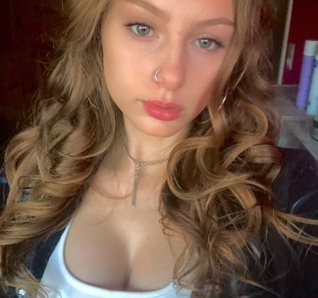 Trinitysdc sex model img