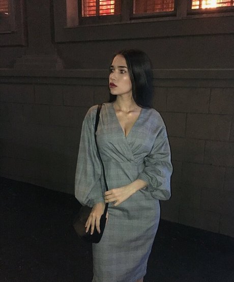 Kamilla Karieva modèle xxx photos