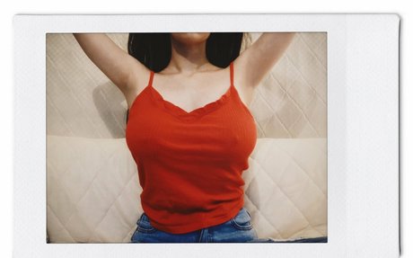 Kamilla Karieva étoile érotique image