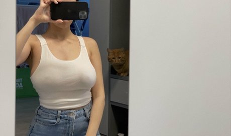 Kamilla Karieva Miniatura