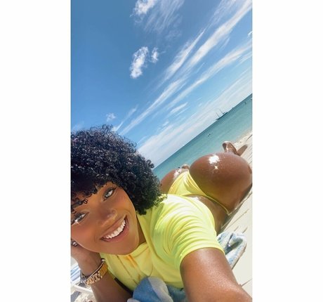 Sophie Likosky star du porno exclusive img