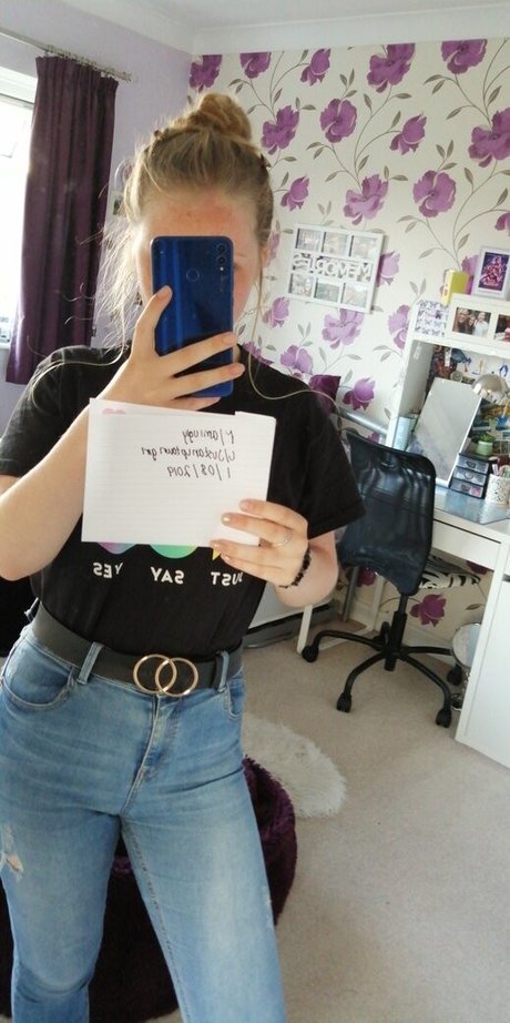 justanuptowngirl modèle chaud photos