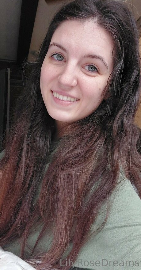 lilyrose71 estrella del arte galerías