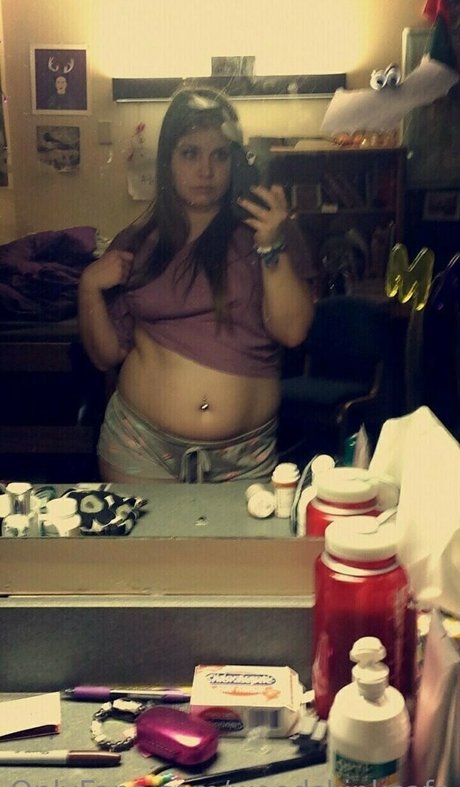 woodskinkcafe modelo atractivo imagen