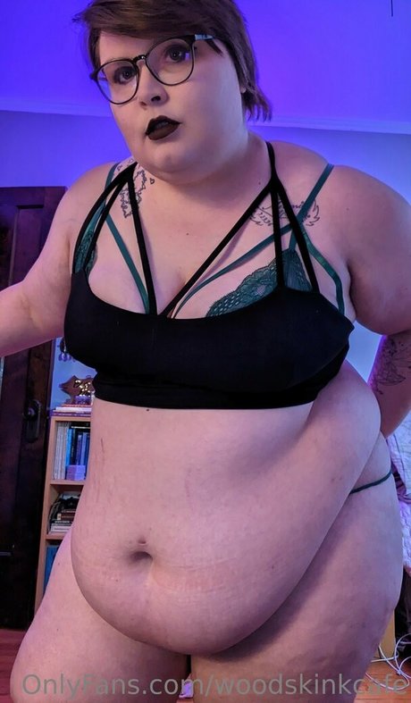 woodskinkcafe actriz libre foto