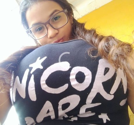 maman russe onlyfans pornographique des photos