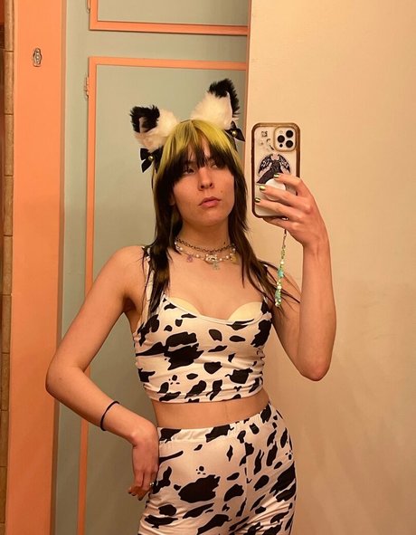 dorianelectra model hd photo