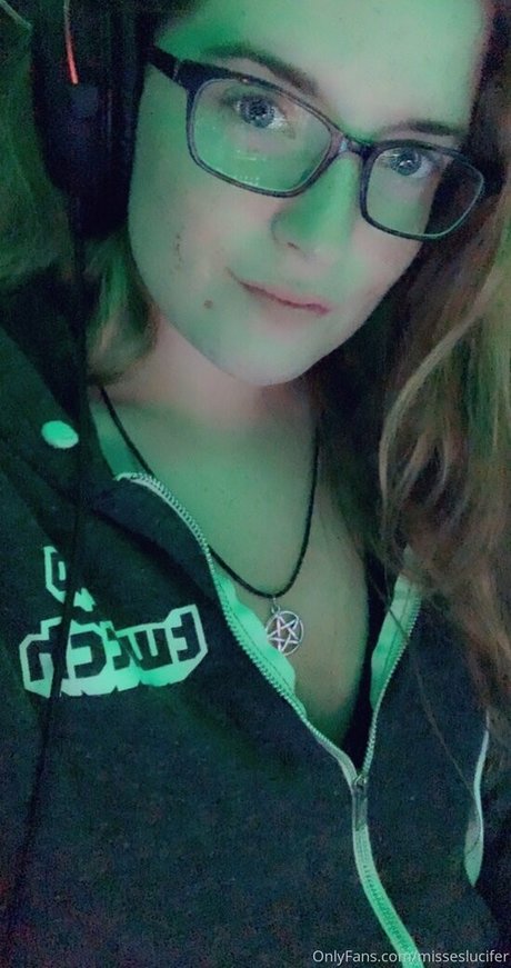 lucigonewild beau modèle galeries