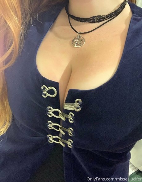 lucigonewild estrella adulta fotos