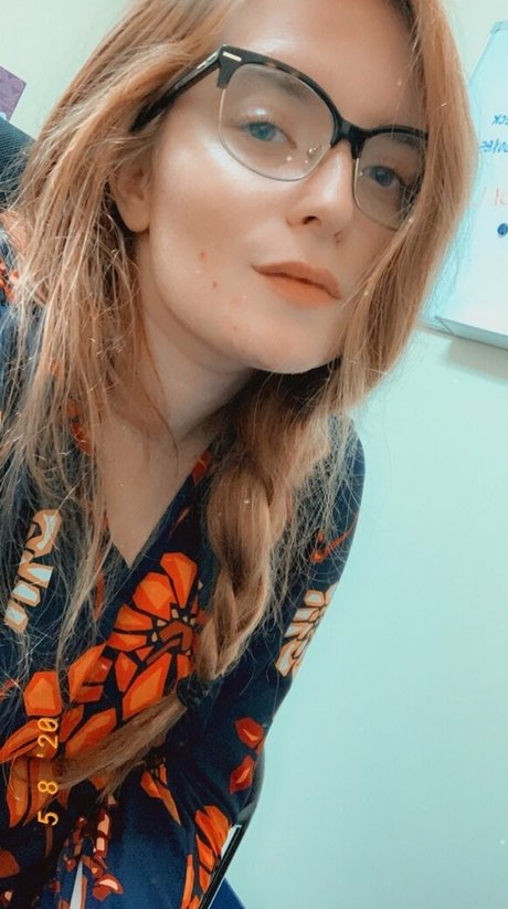 lucigonewild actriz de arte galería