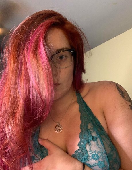 lucigonewild naked star galleries