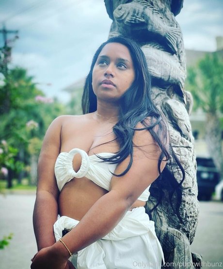 punzwithbunz estrella desnuda galería