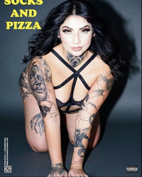 dvminiquex modelo desnudos imágenes