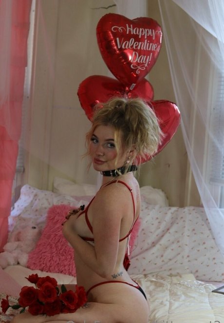 Kittycourty modèles nus image