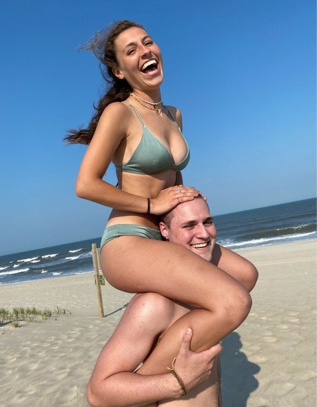 Michelaraeupton bonita estrella porno fotos