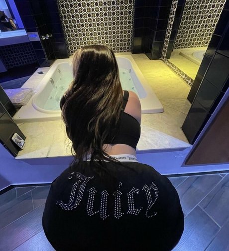 Juicymagx estrella libre fotos