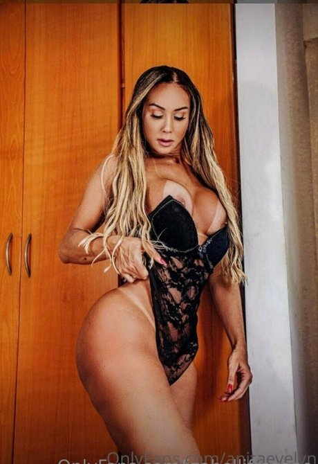 izabellifrazaoo actrice nue photos