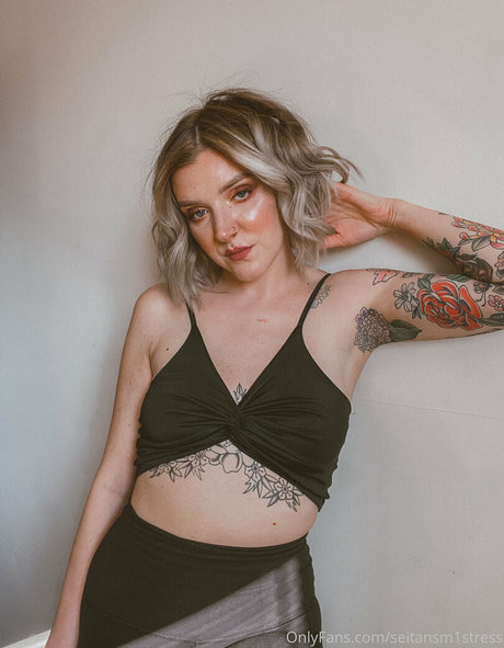 seitansm1stress estrella porno desnuda recopilación