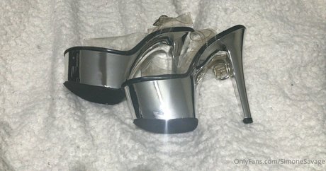 simonesavage star du porno parfaite images