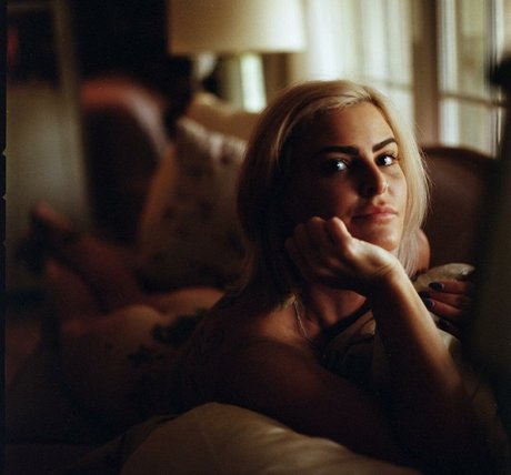 Natalie Rose modelo atractivo galería