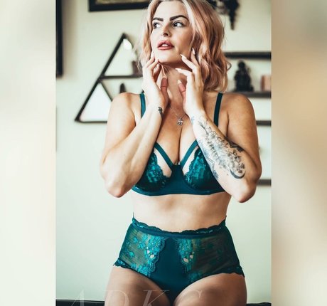 Natalie Rose étoile hd photo