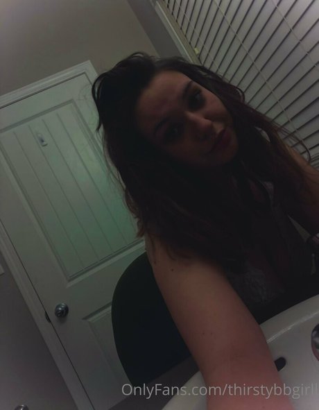 urfavslxtt jolie étoile archive