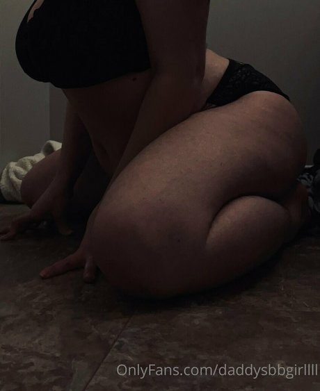 urfavslxtt estrella porno atractiva imagen