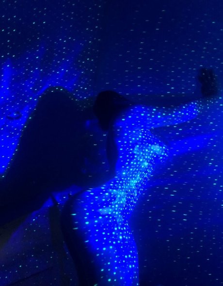 ThickAzn modelo xxx fotos