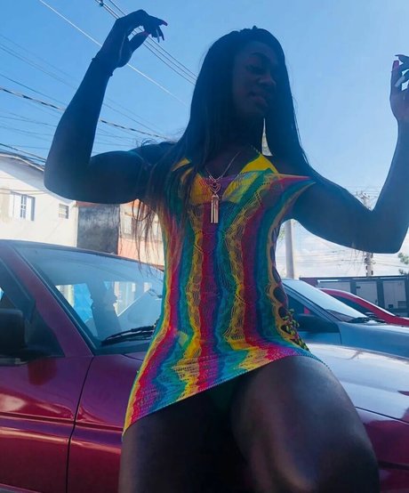 Fernanda Chocolatte modelo superior recopilación