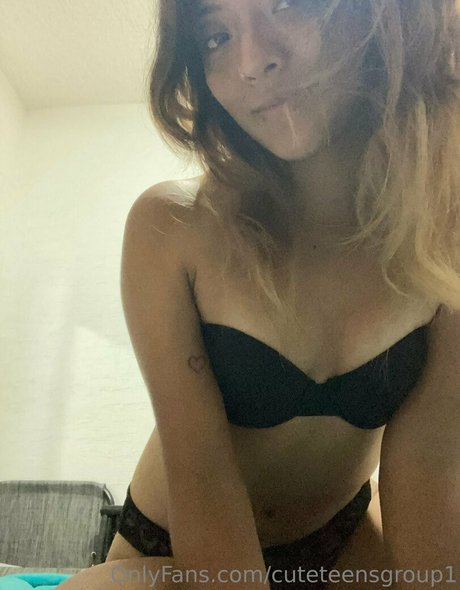 cuteteensgroup1 estrella porno exclusiva galería