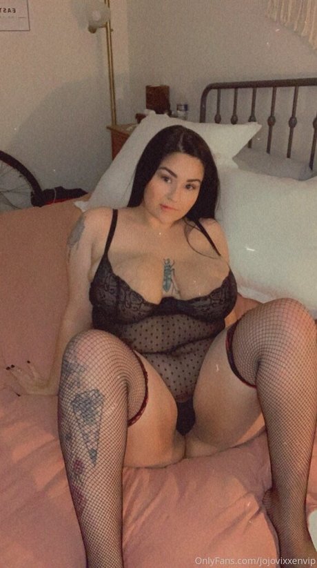 jojovixxenvip étoile gratuite photo