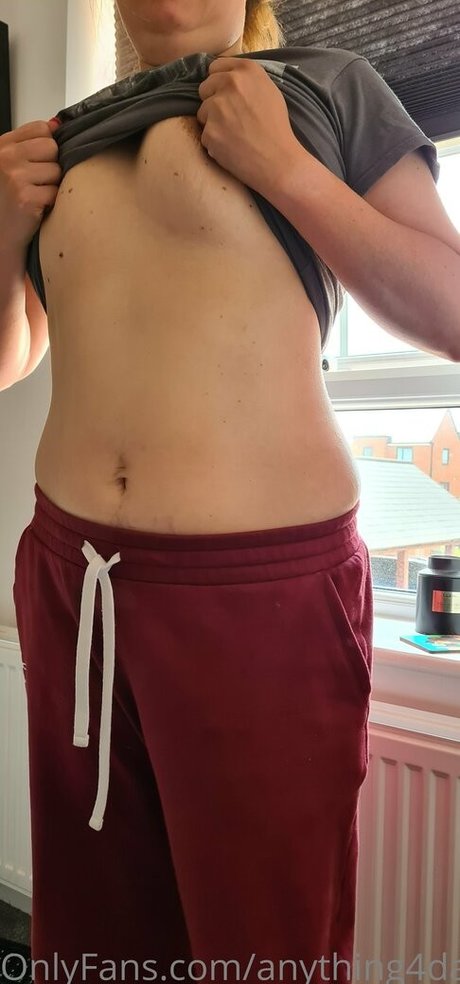 anything4daddyvip actrice de sexe photo