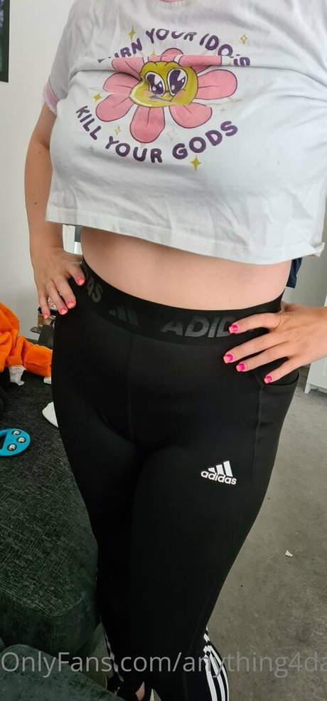 anything4daddyvip modelo xxx galería